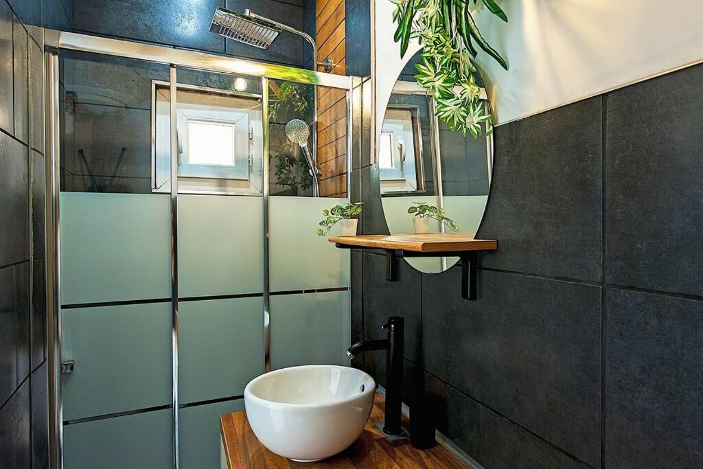 Cosy Studio - Best Location Nice Bagian luar foto